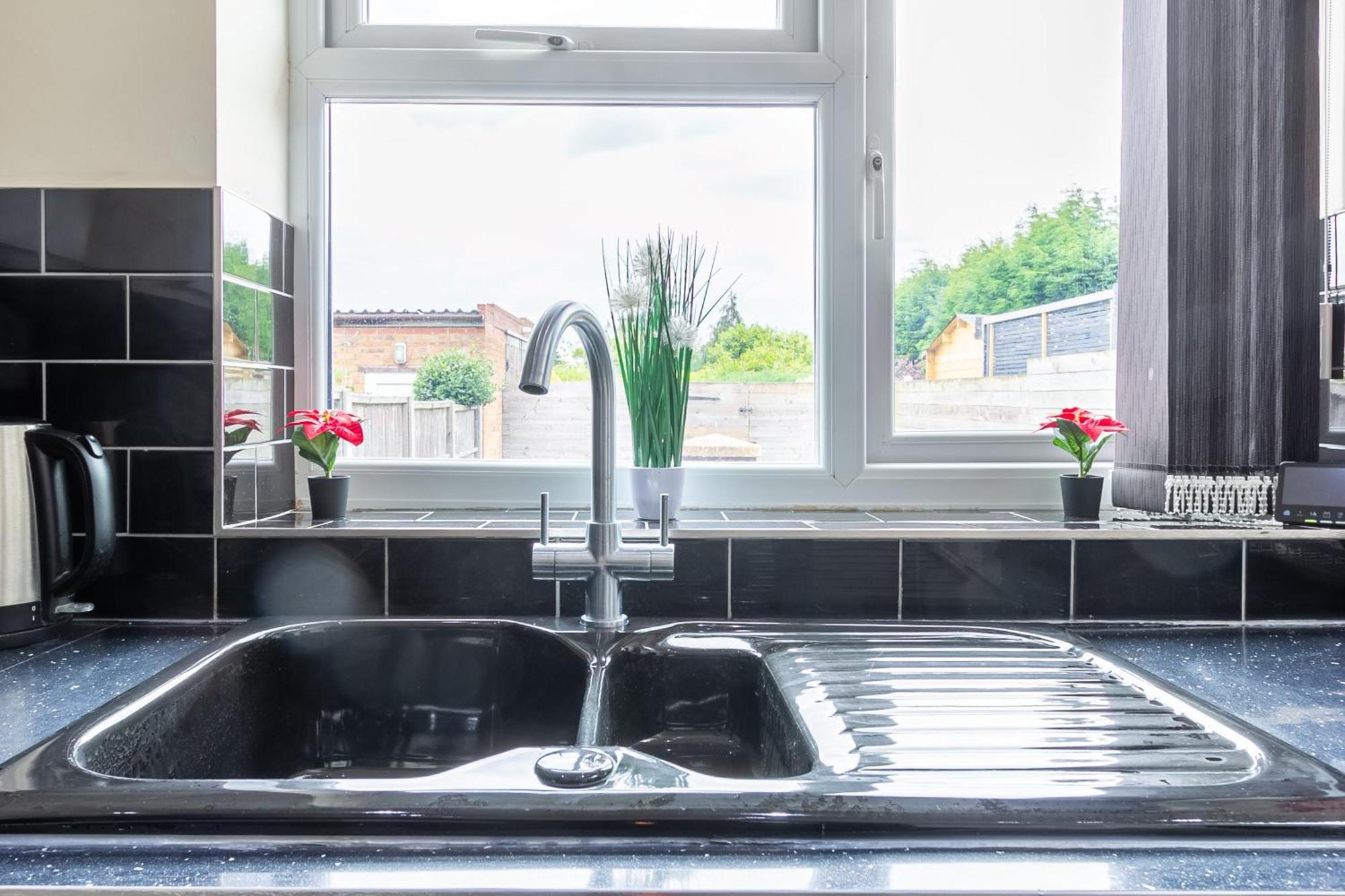コヴェントリーBathway House - Free Secured Parking And Wifiアパートメント エクステリア 写真