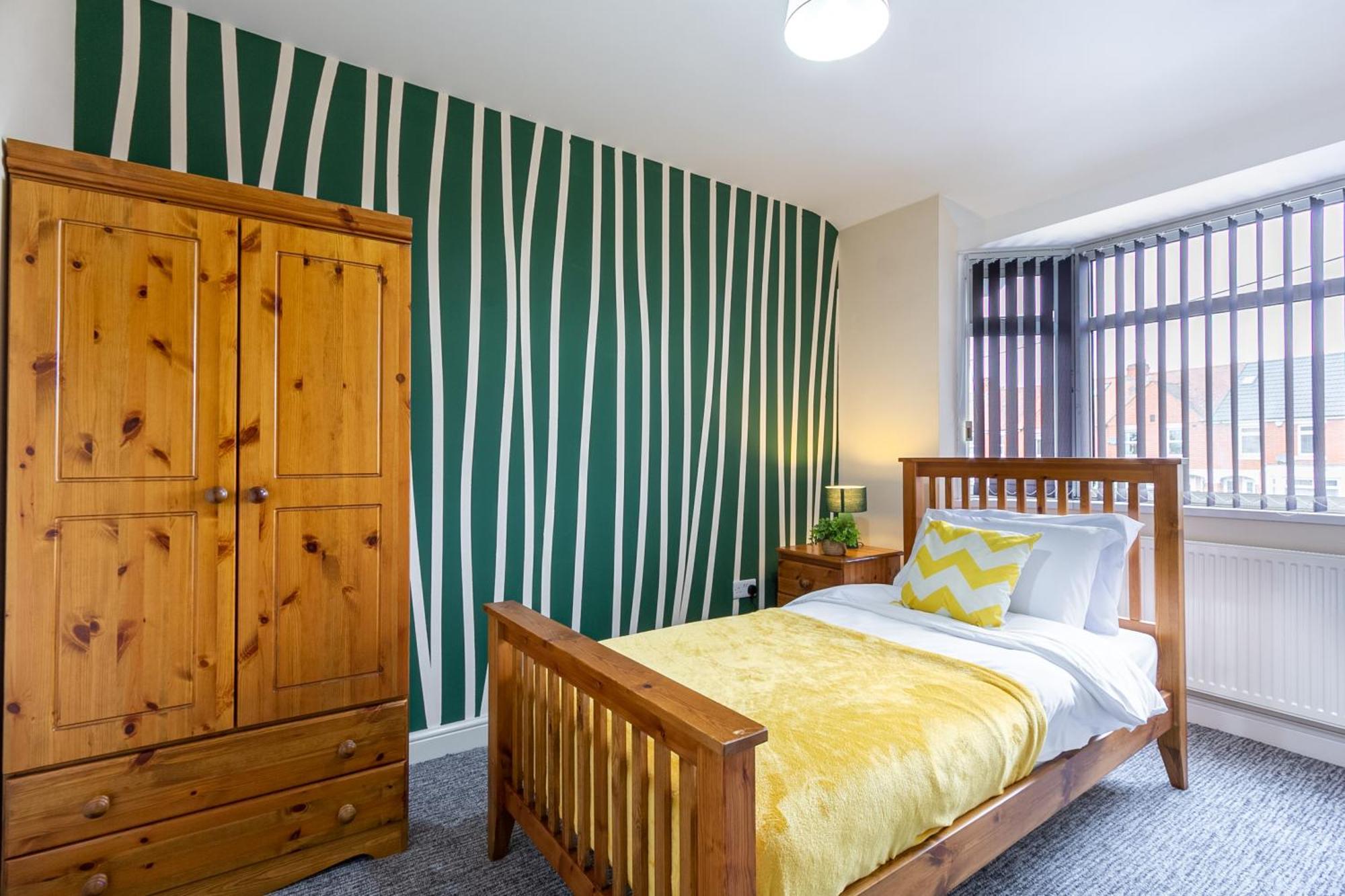 コヴェントリーBathway House - Free Secured Parking And Wifiアパートメント エクステリア 写真