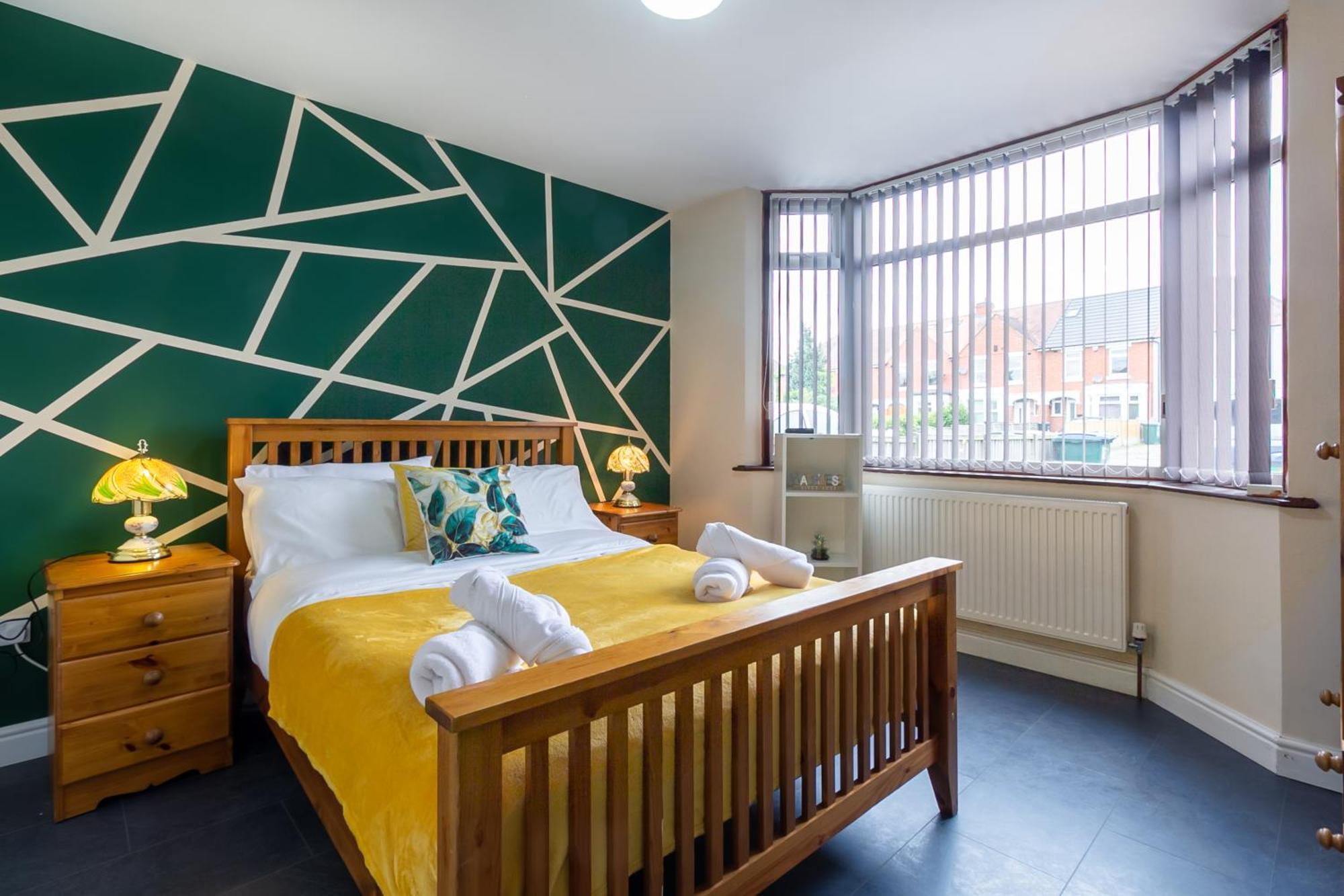 コヴェントリーBathway House - Free Secured Parking And Wifiアパートメント エクステリア 写真